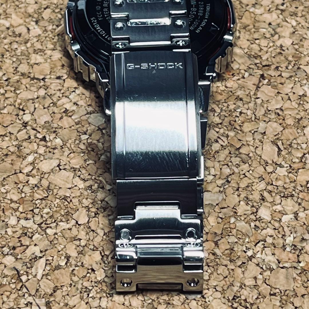 美品カシオGーSHOCK/GMWーB5000Dー1JAソーラー電波フルメタル