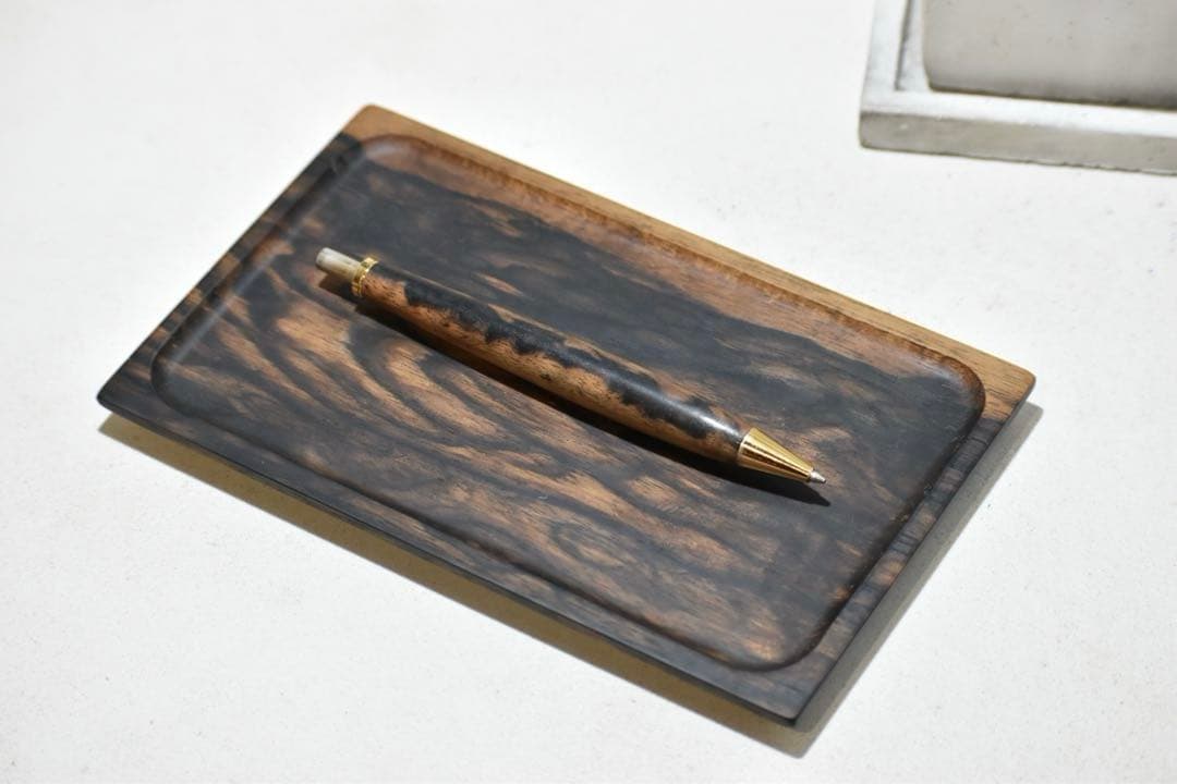 No.336黒柿孔雀杢のトレー