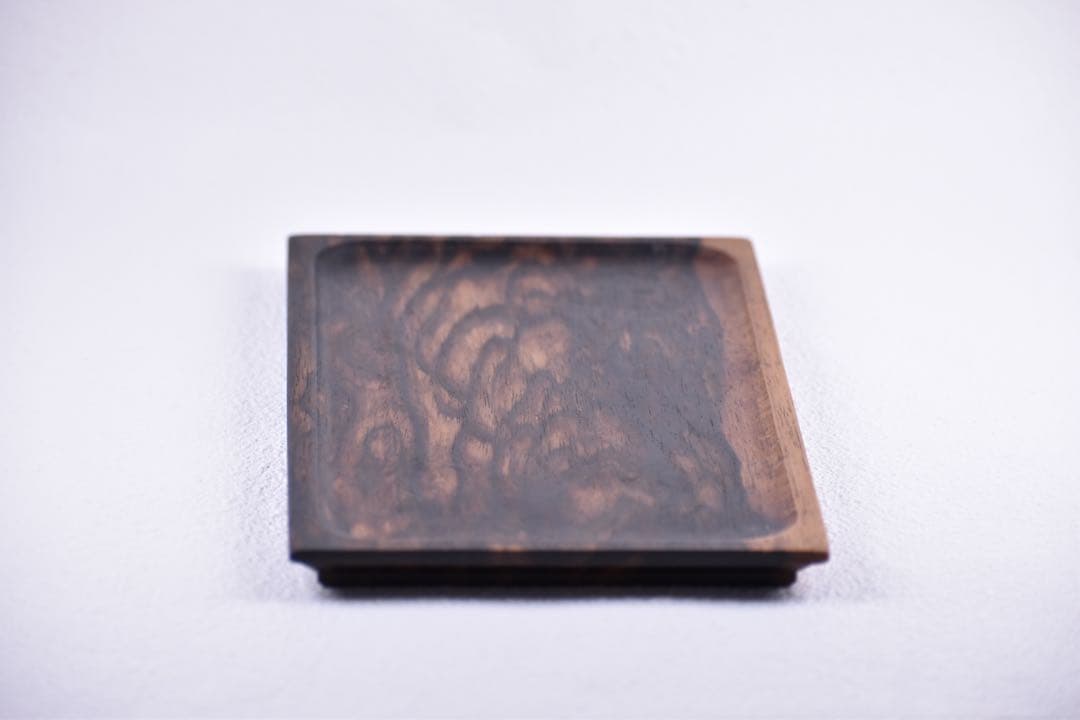 No.336黒柿孔雀杢のトレー