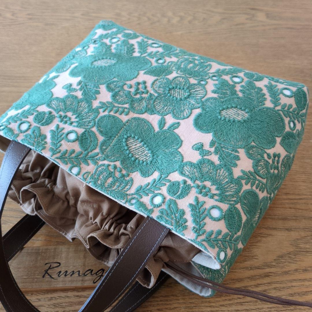 【1570】あおりポケットの巾着バッグ＊ミナペルホネン