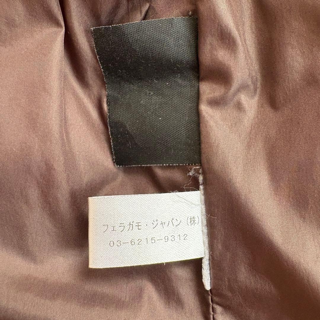 Salvatore Ferragamo ブラウンダウンジャケット 40