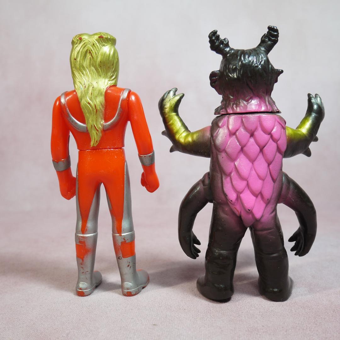 タカトク　メガロマン＋ゴラン　ミドルサイズ　ソフビ