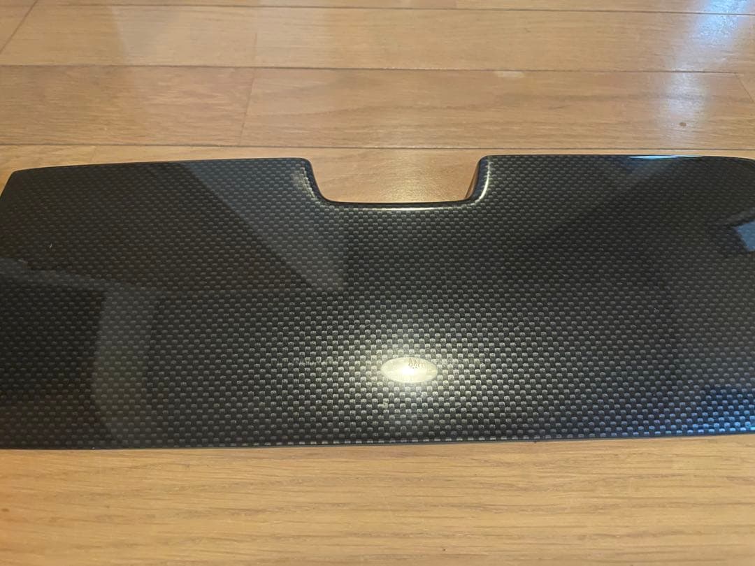 デリカD5カーボン調パネルグローブBOX、シフト、スイッチ全席、コンソールBOX