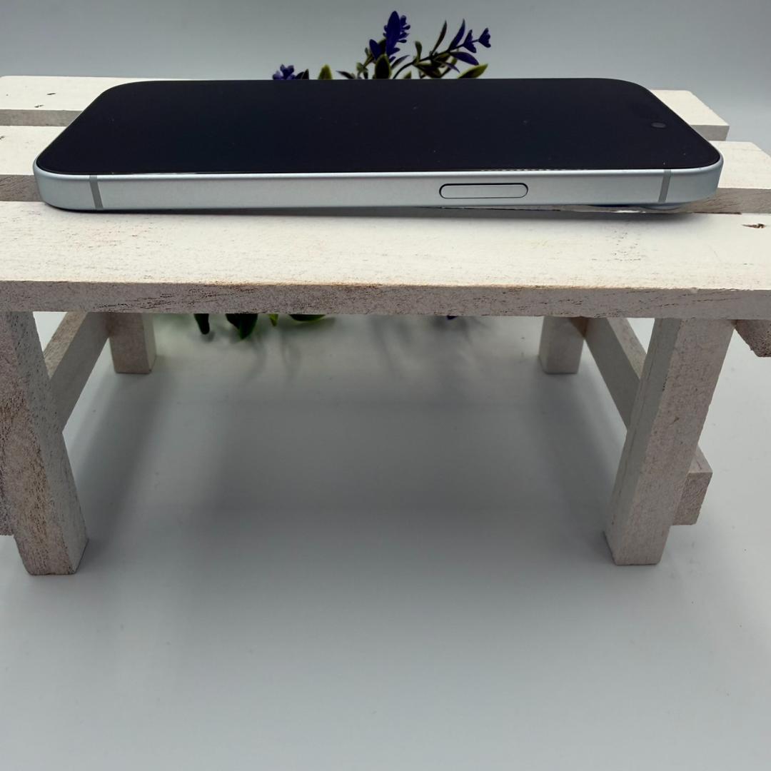 iPhone15 128GB ブルー 324