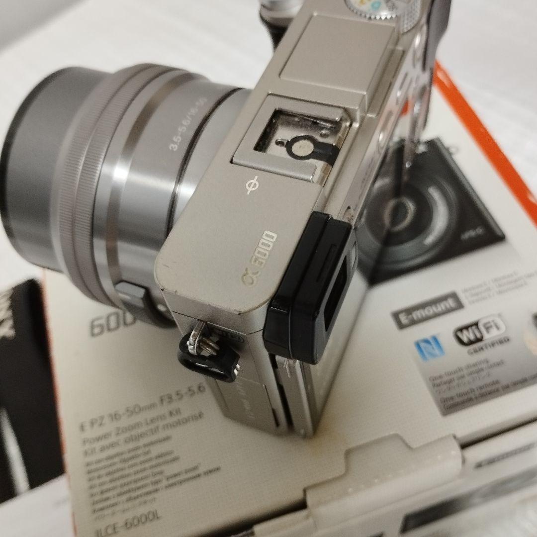 SONY α6000美品 ミラーレスカメラ