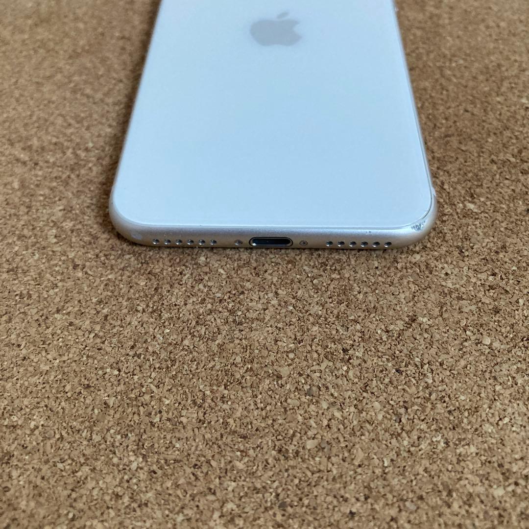 740【早い者勝ち】電池最良好☆iPhoneSE3 128GB SIMフリー☆