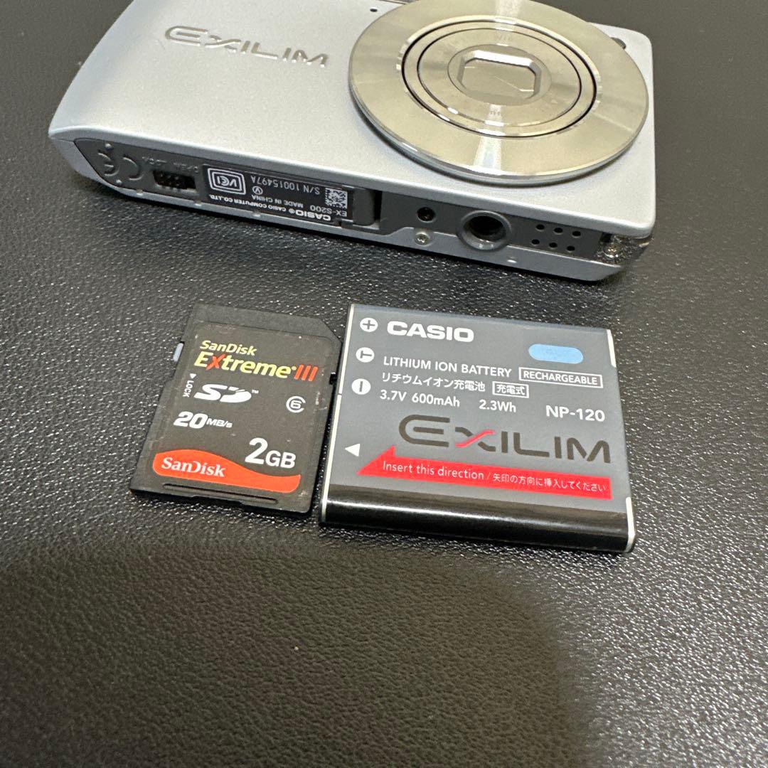 美品　CASIO カシオEXILIM EX-S200 動作品　訳あり