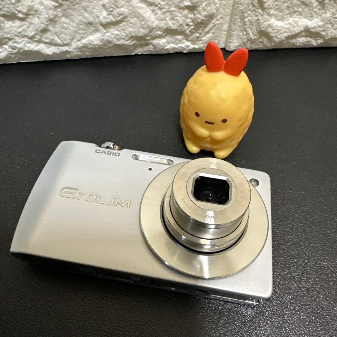 美品　CASIO カシオEXILIM EX-S200 動作品　訳あり