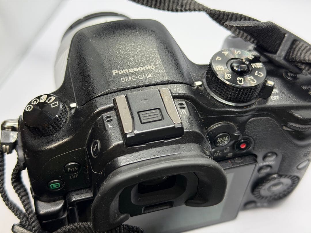 LUMIX GH4 レンズ2個付き 14-42mm f3.5 25mm f1.7