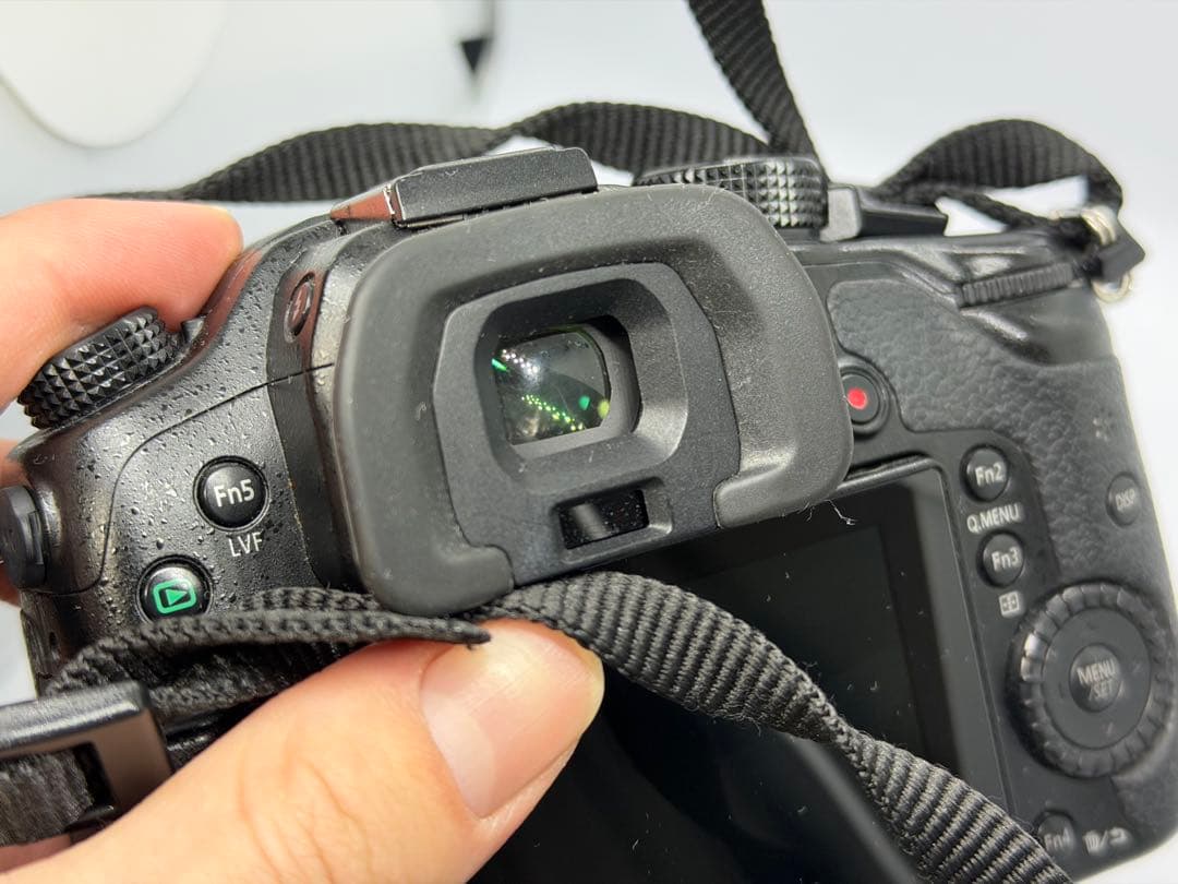 LUMIX GH4 レンズ2個付き 14-42mm f3.5 25mm f1.7