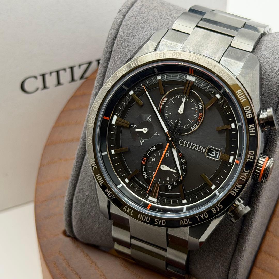 【極美品】シチズン　アテッサ　AT8185-62E 箱付　チタン　ブラック