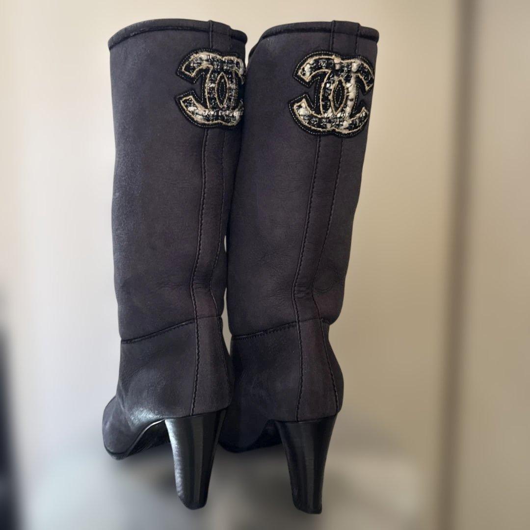 CHANEL ココマークムートンブーツ