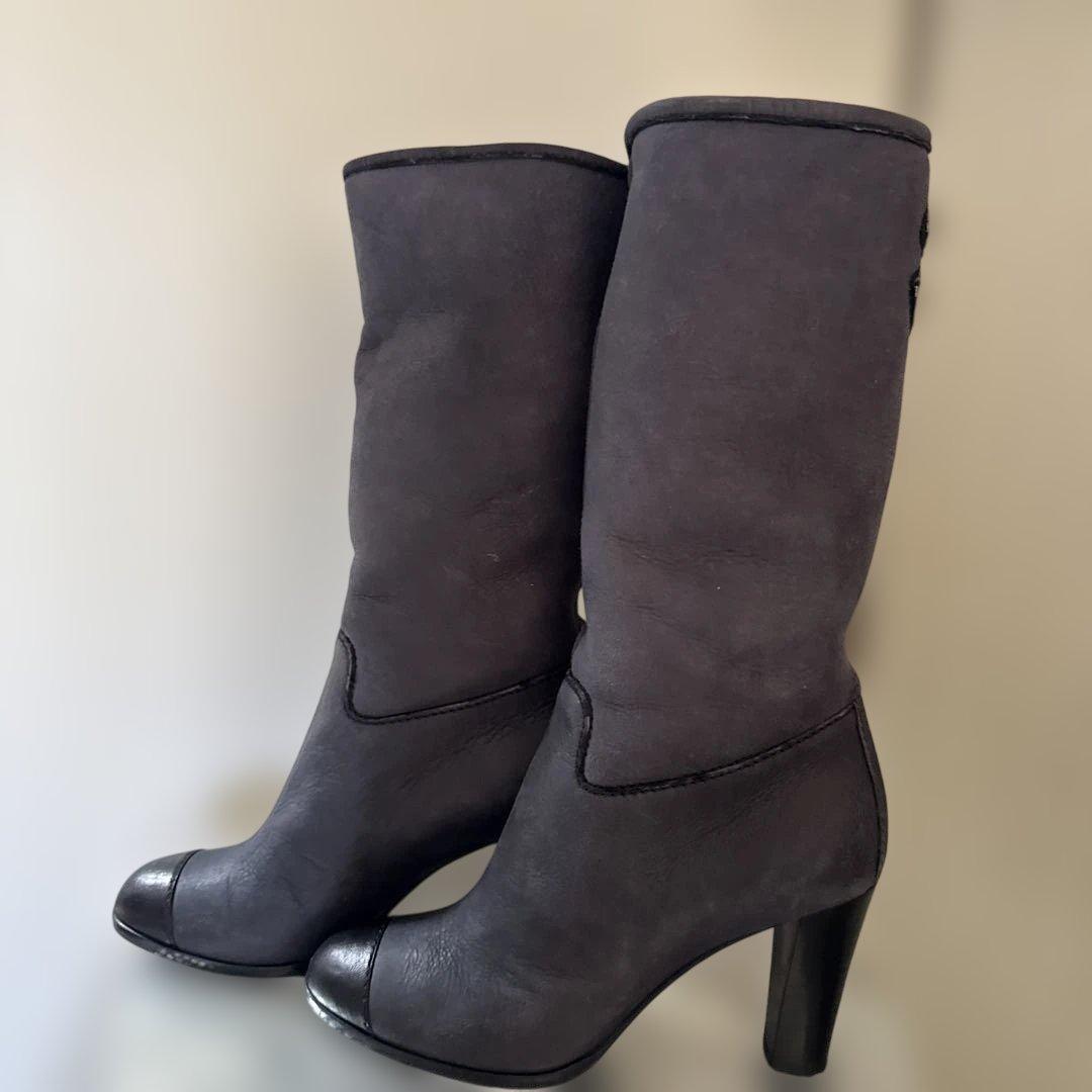 CHANEL ココマークムートンブーツ