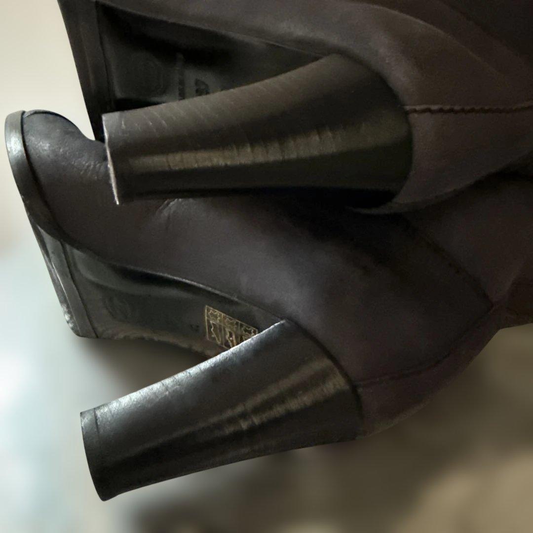 CHANEL ココマークムートンブーツ