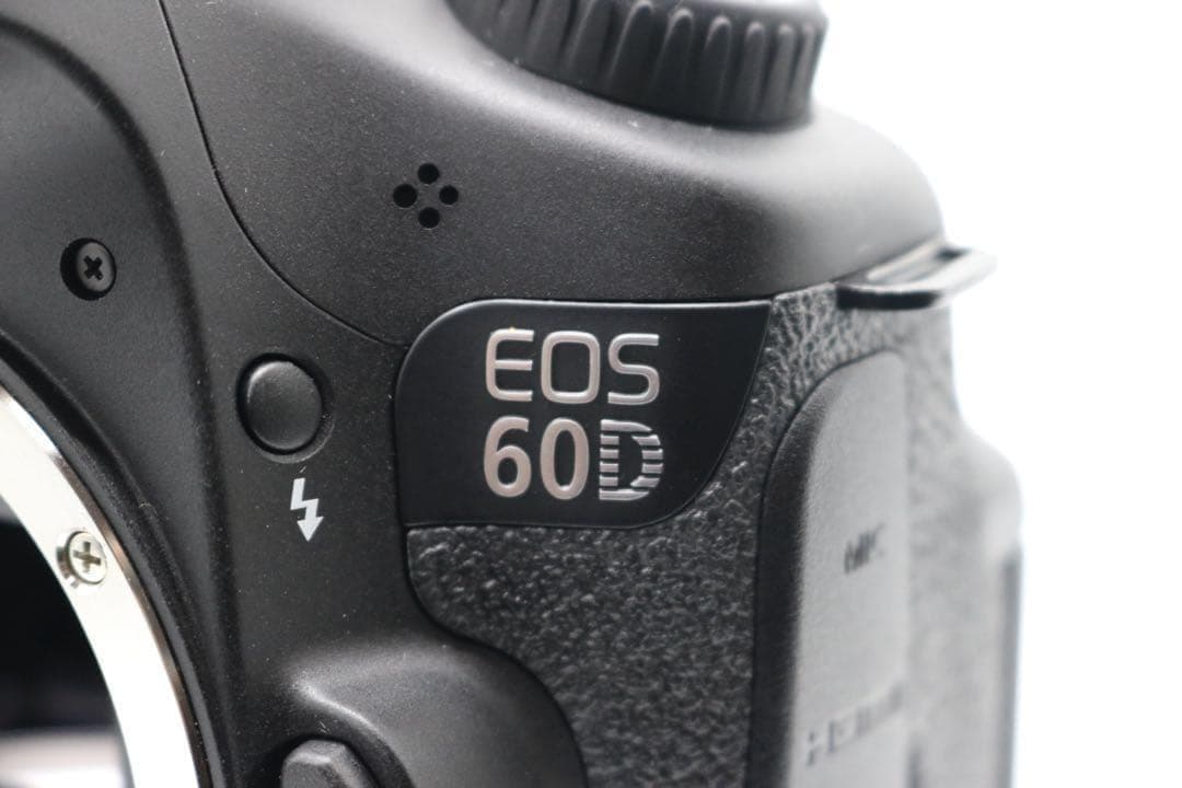 超美品 【Canon EOS 60D ダブルレンズセット】 初期不良返品対応あり