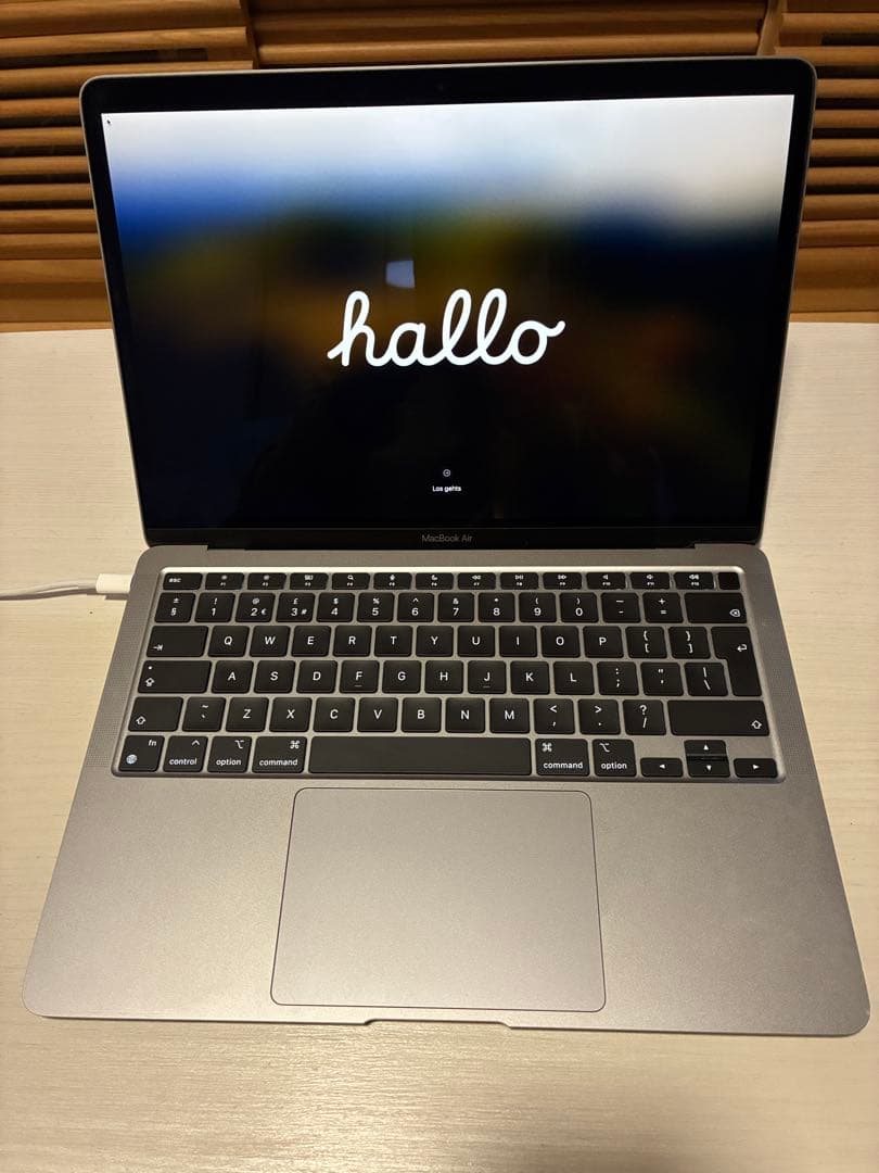 MacBook Air M1 8/256 UK配列 バッテリー98%