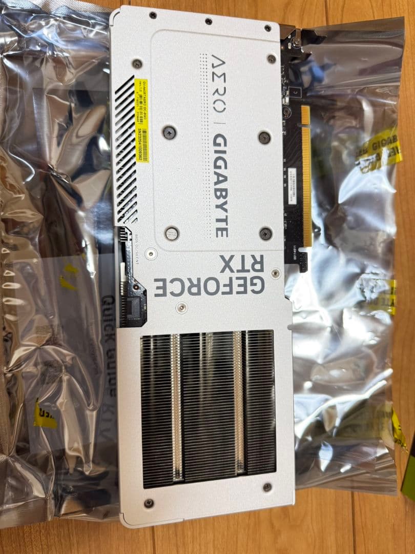 RTX4060Ti AERO OC 8GB 動作OK 美品 GIGABYTE