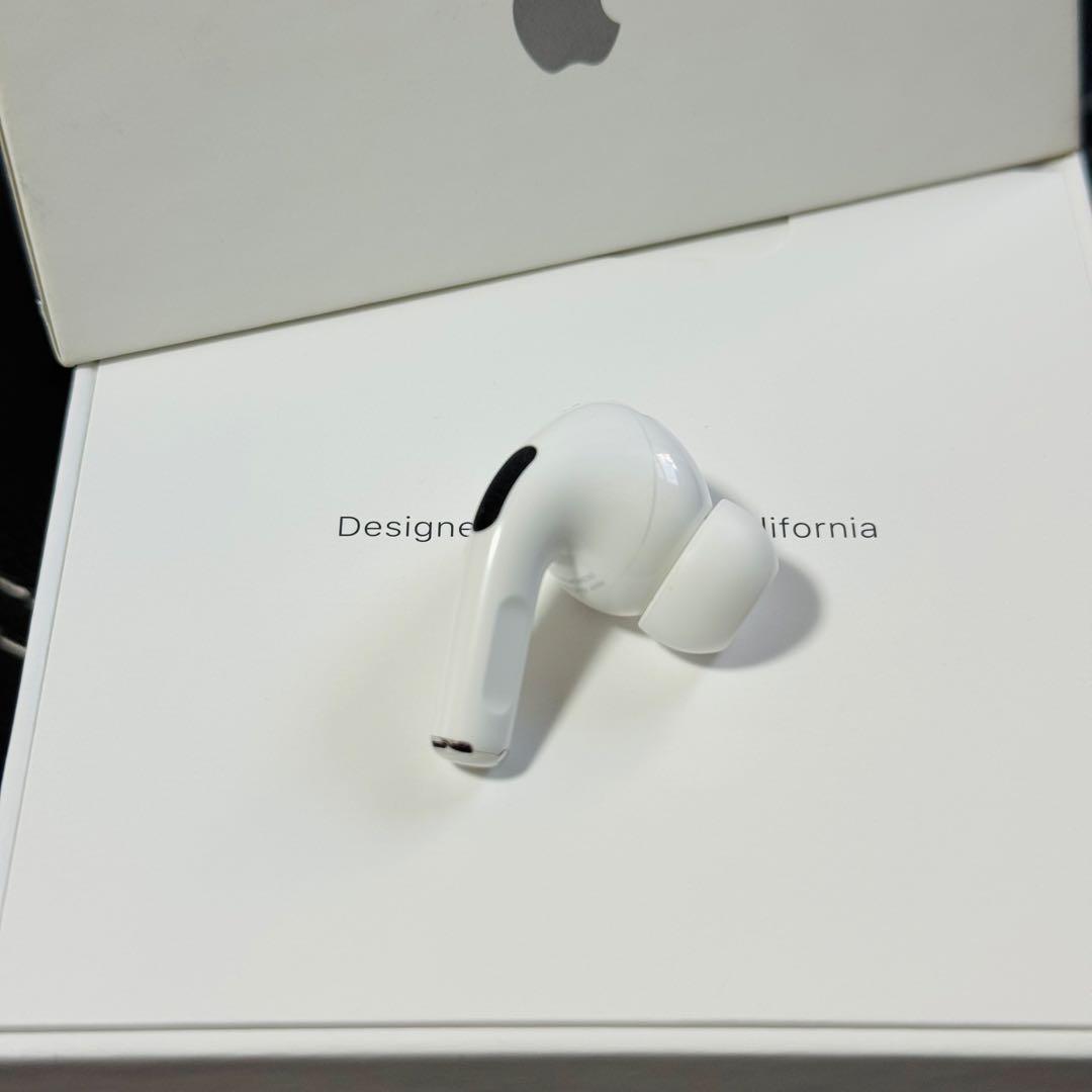 新品同様 Airpods Pro 2 USB-C イヤホン　片側　右耳　92