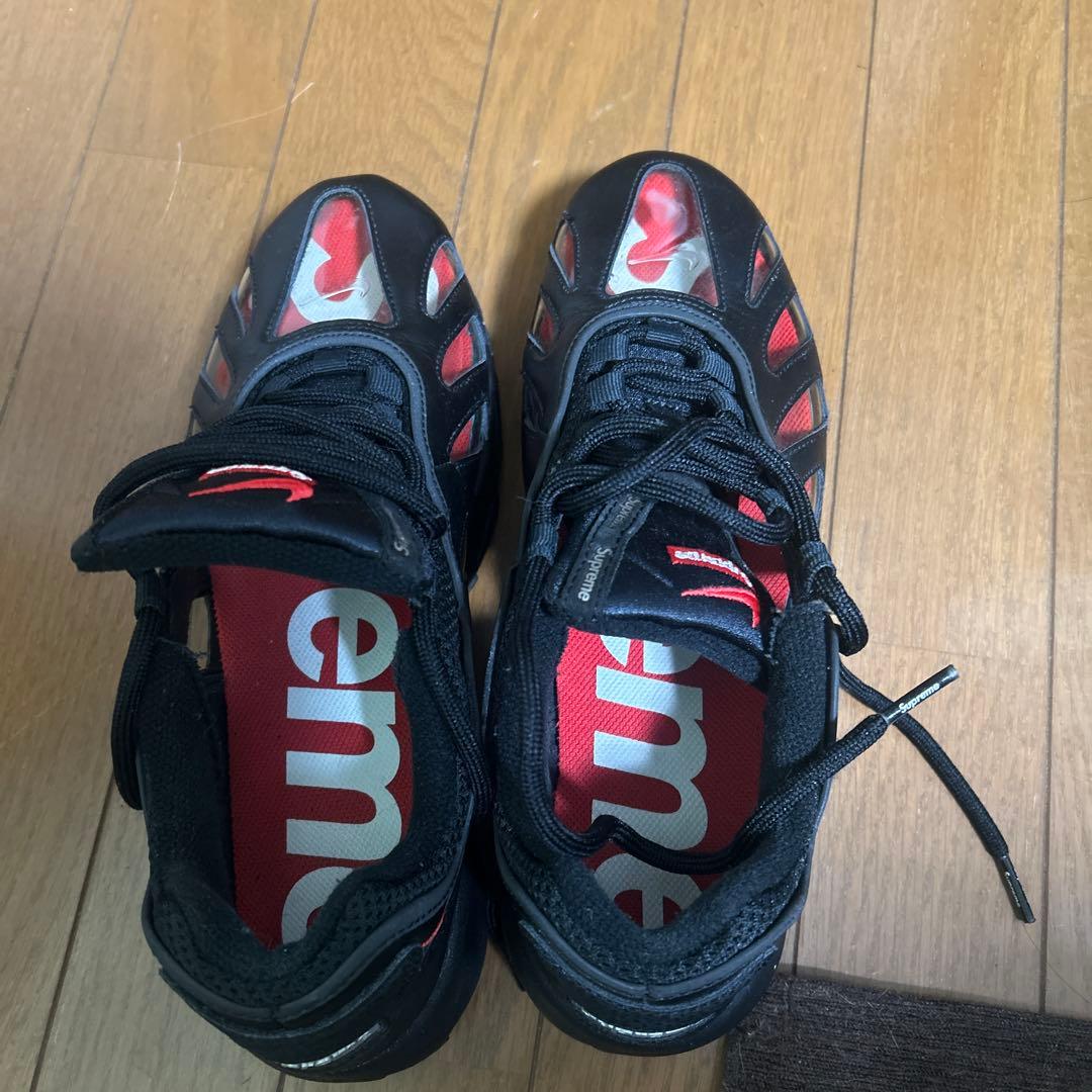 Supreme Air Max 95 ブラック/レッド ウリ