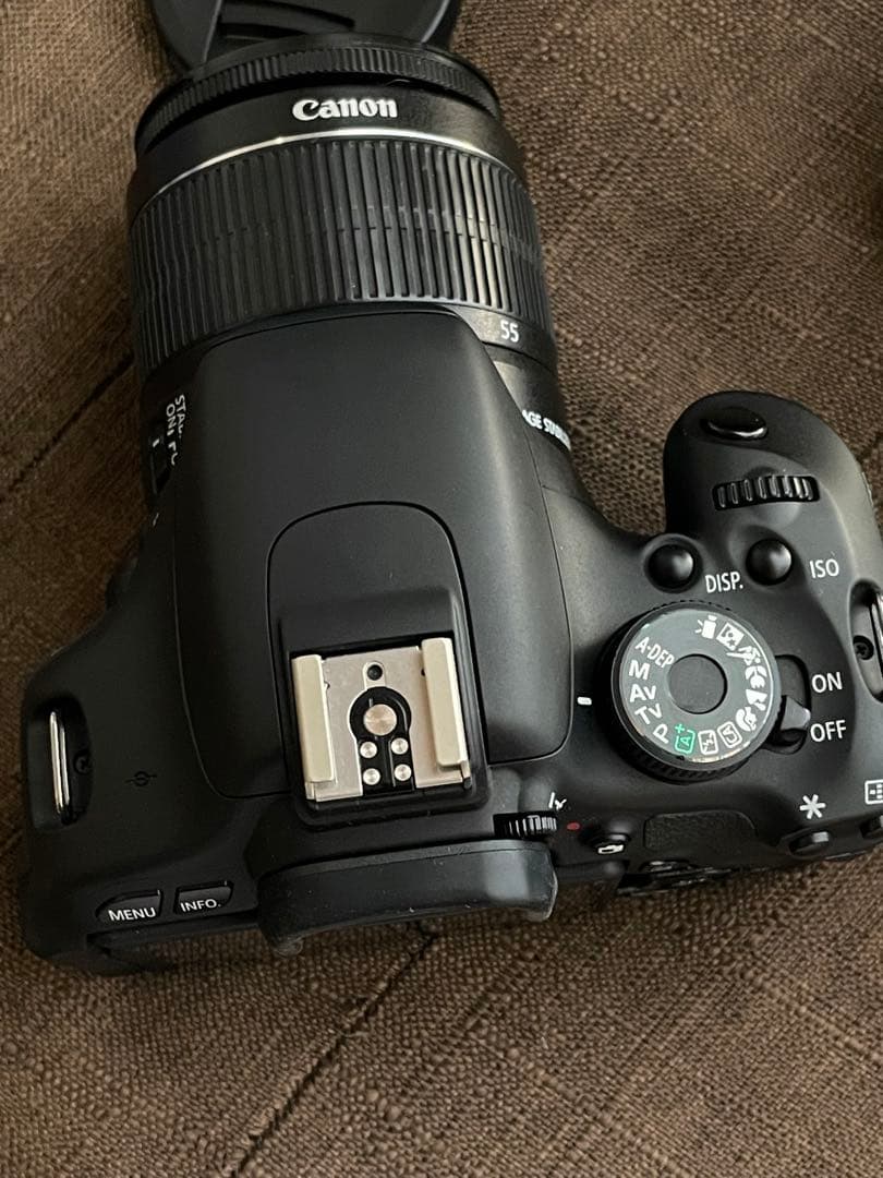 Canon EOS Kiss X5 18-55mm is IIレンズキット