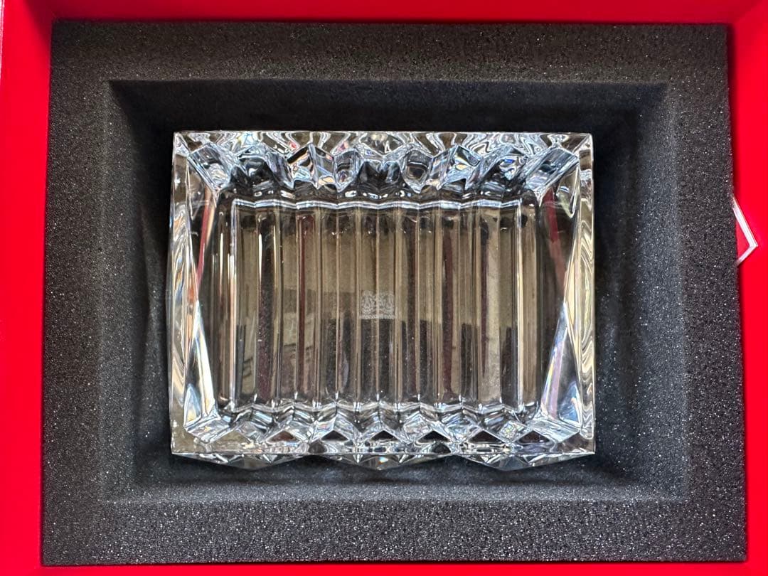 値下未使用Baccarat クリスタルトレイ ルクソール　16cm x 13cm