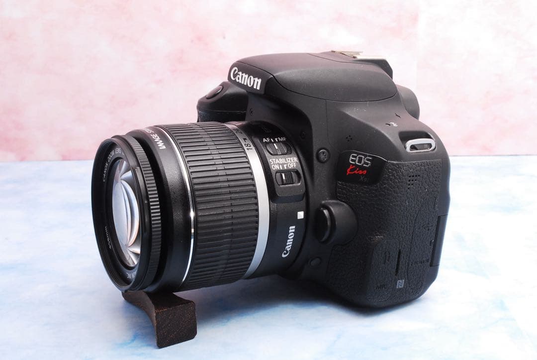 Canon Kiss X9i☆Wレンズ☆一眼レフカメラ☆持ち運び用バッグ付