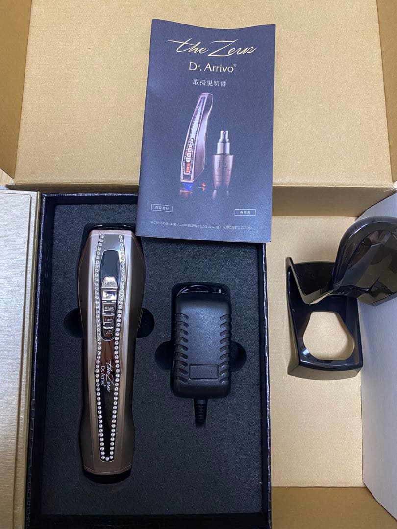 新品未使用★ Dr. Arrivo ザ ゼウス 美顔器