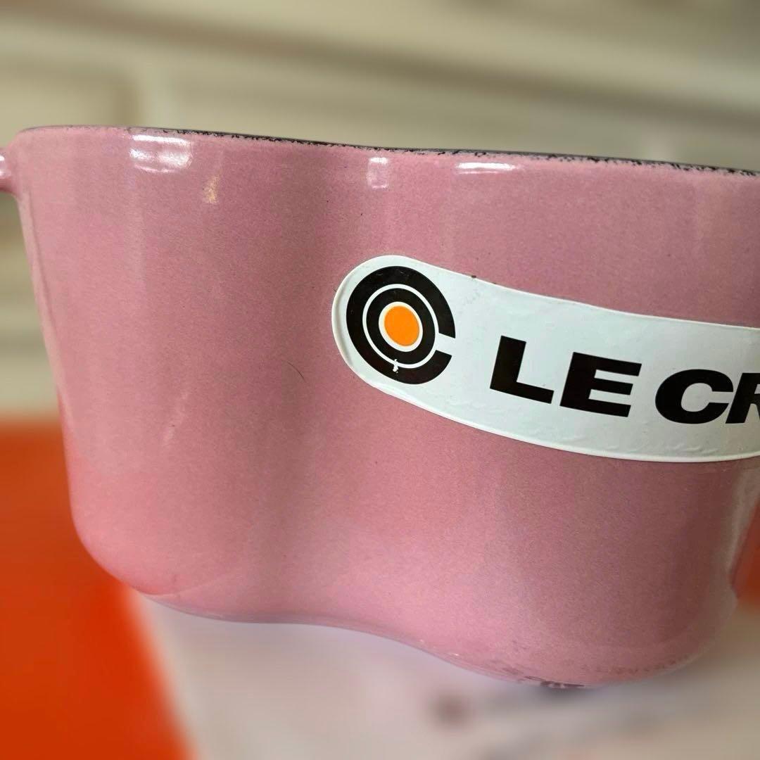ルクルーゼ LE CREUSET ココット フルール 16cm ローズ