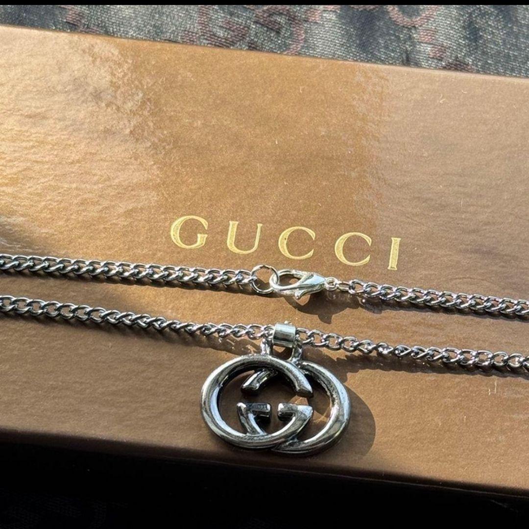 GUCCI グッチ インターロッキング チャーム&ネックレス