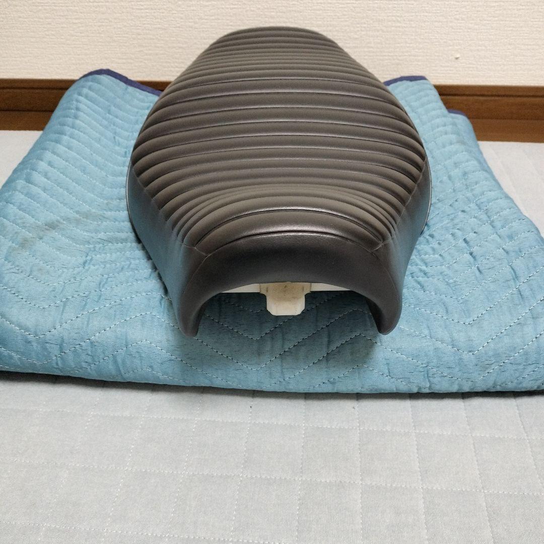 カワサキW800 W650純正シート