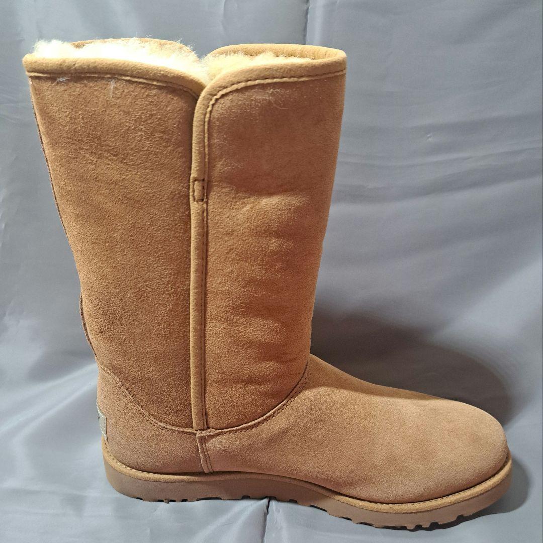 新品未使用品 UGG CLASSIC MICHELLE ムートンブーツ