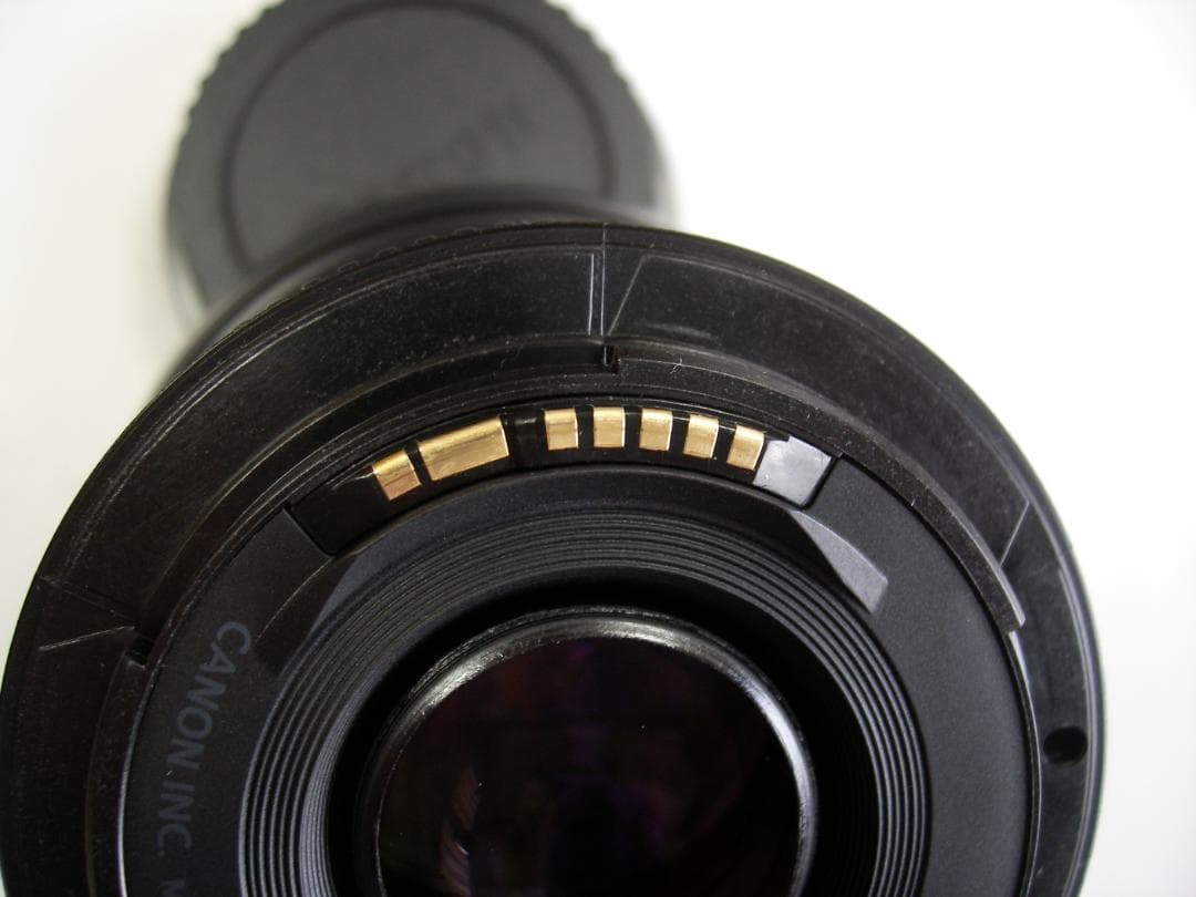 【送料込み，極美品】Canon単焦点レンズ，EF50mm f1.8Ⅱ