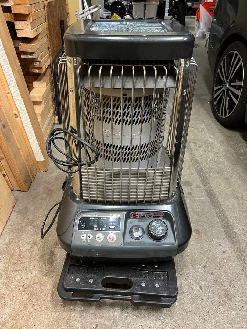 ダイニチ　石油ヒーター