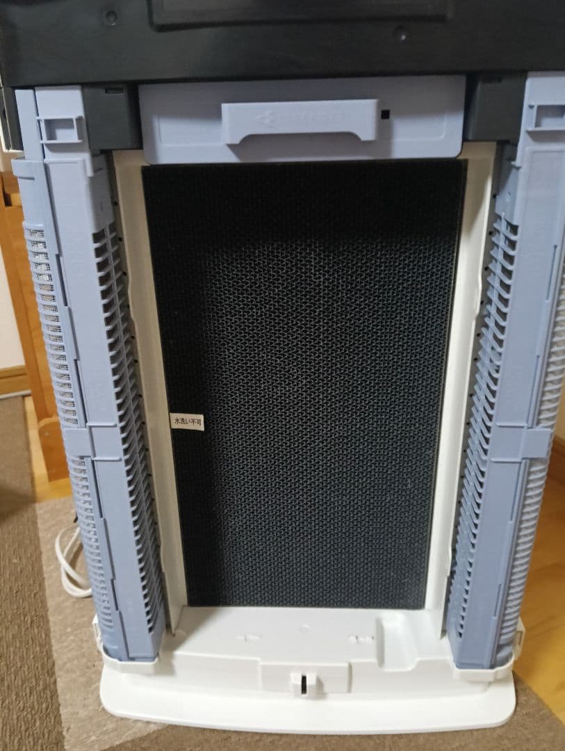 空気清浄機 ダイキン MCK70TE4-W 17年製 ホワイト