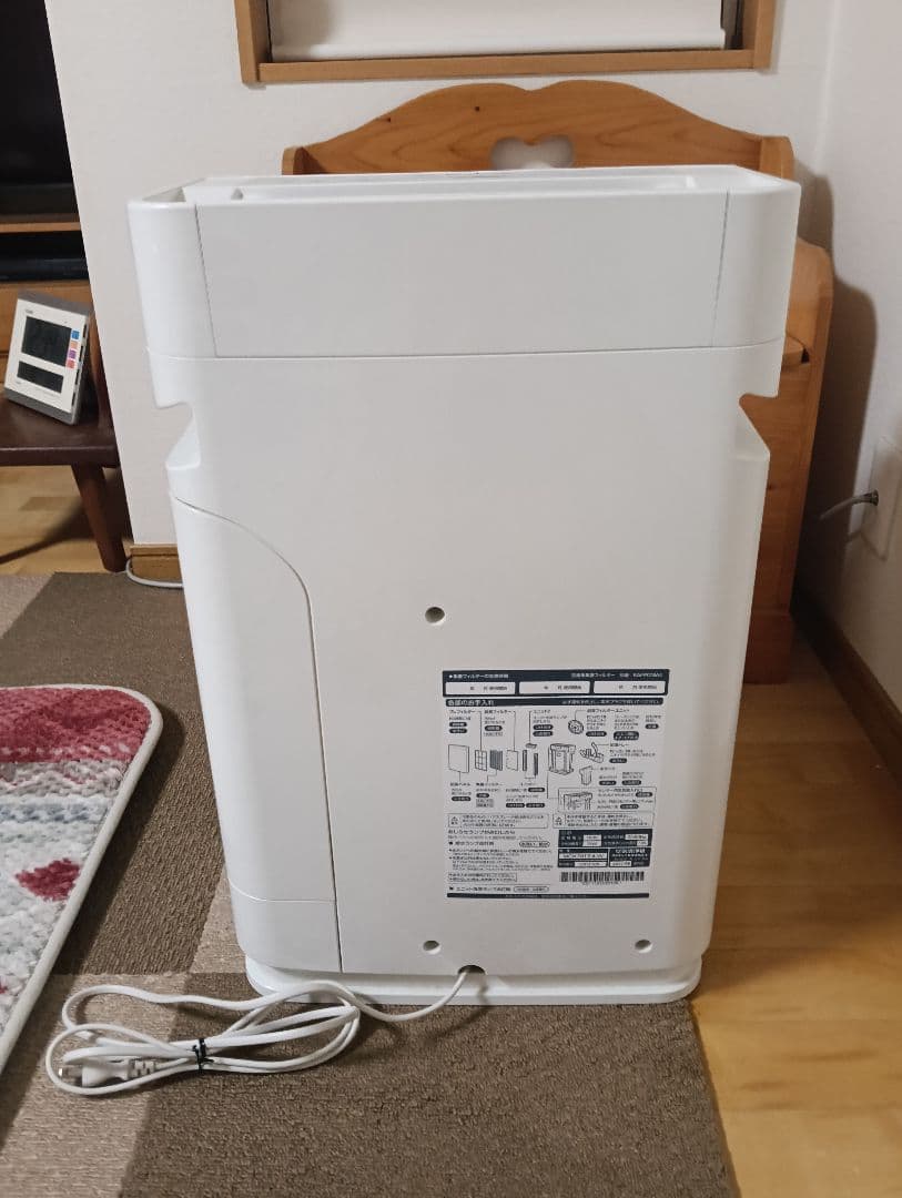 空気清浄機 ダイキン MCK70TE4-W 17年製 ホワイト