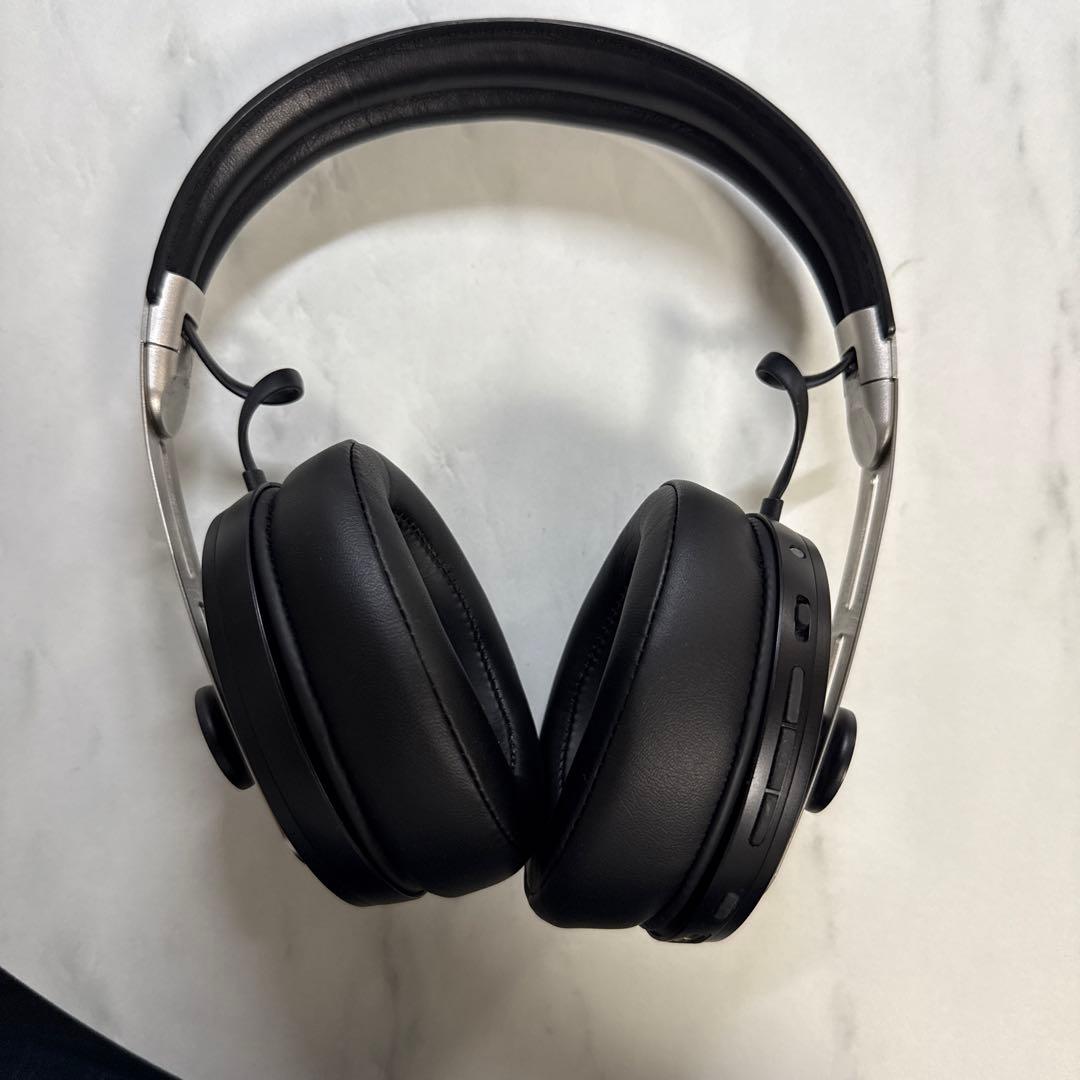 ヘッドホン SENNHEISER Momentum 3 Wireless