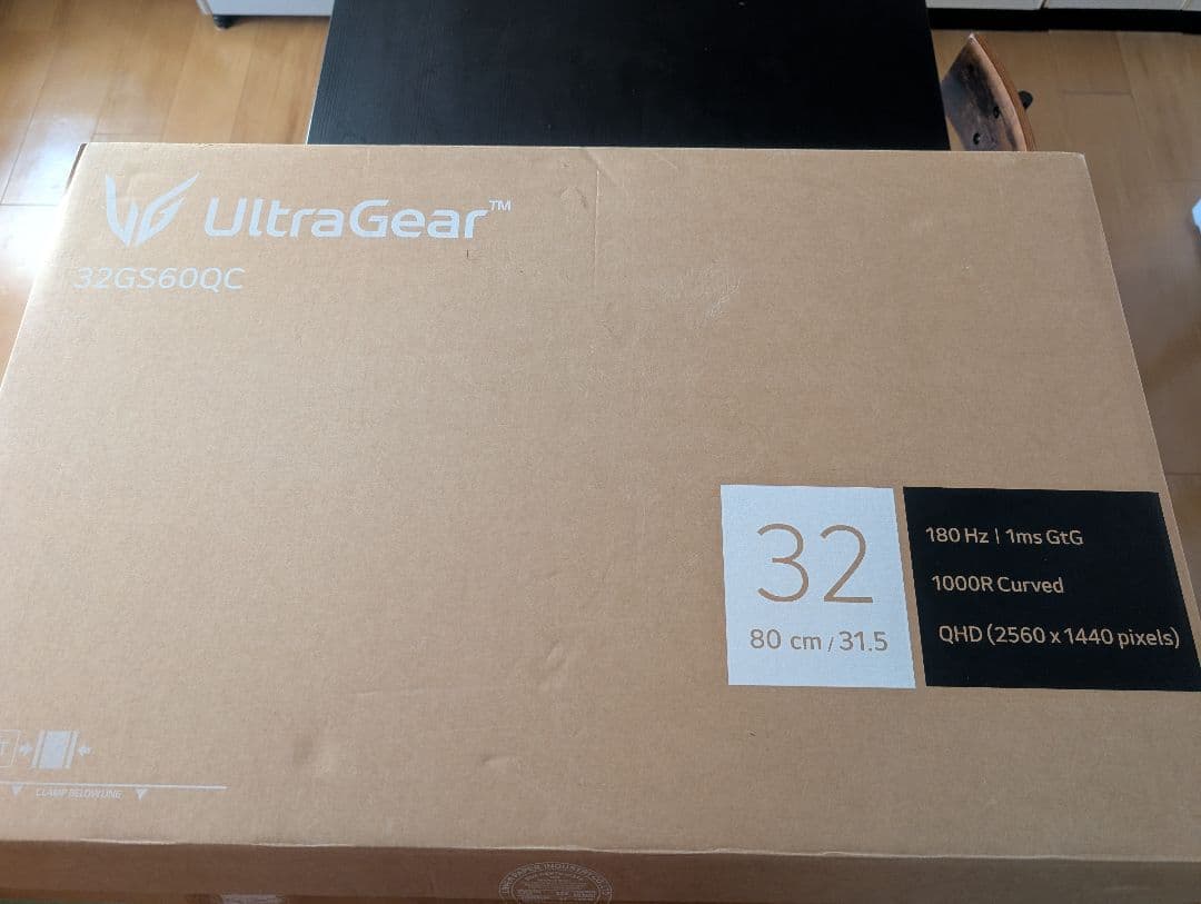 LG UltraGear 32インチ ゲーミングモニター 湾曲 美品