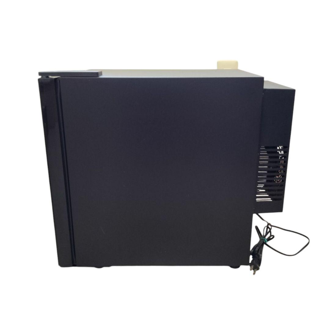 中古美品　デバイススタイル　ワインセラーCE-8W