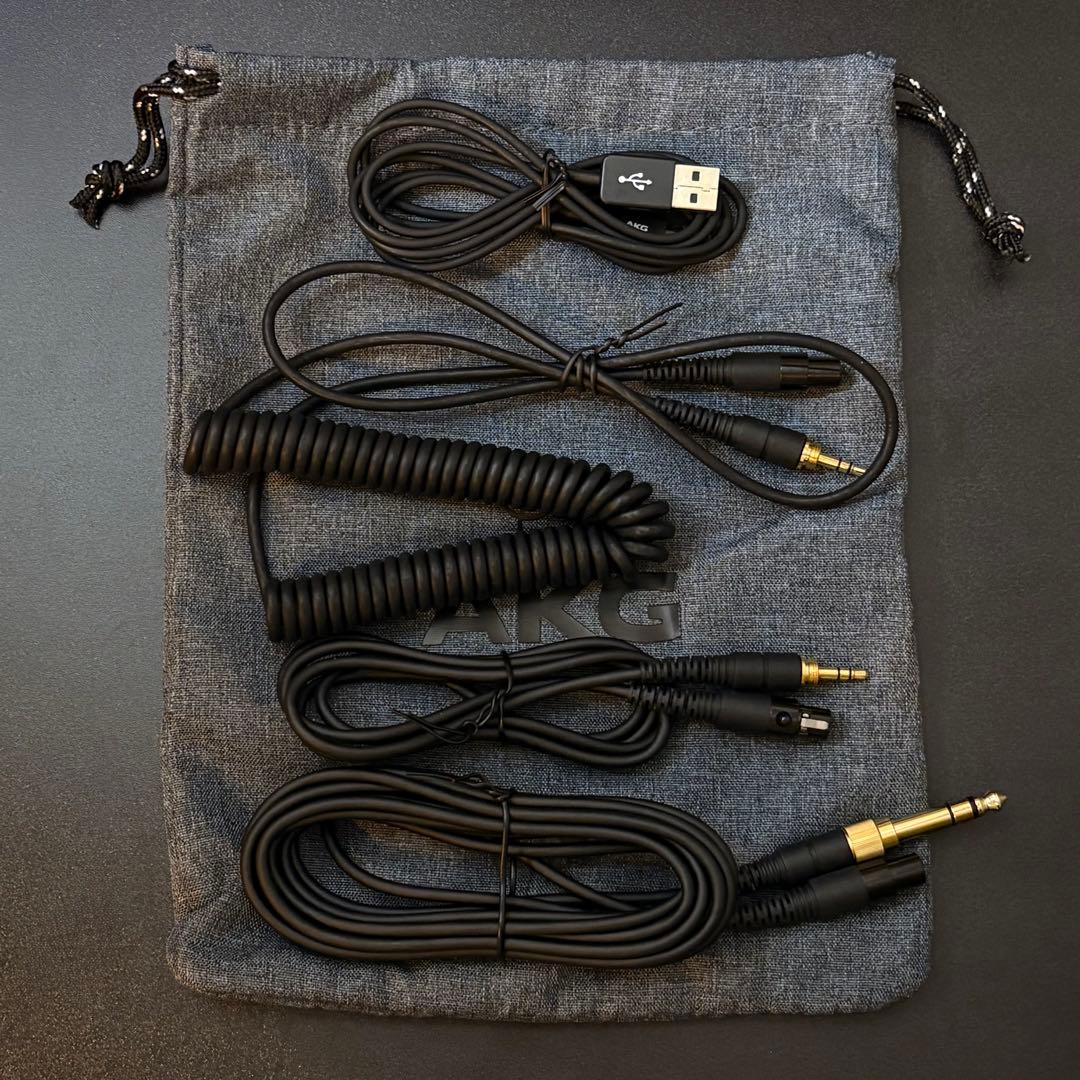 AKG 371-BT-Y3 Bluetoothヘッドフォン