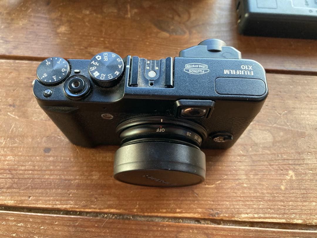 デジタルカメラ Fujifilm X10