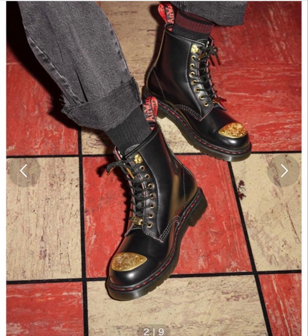 1460 YOTD 8ホールブーツ/Dr.Martens