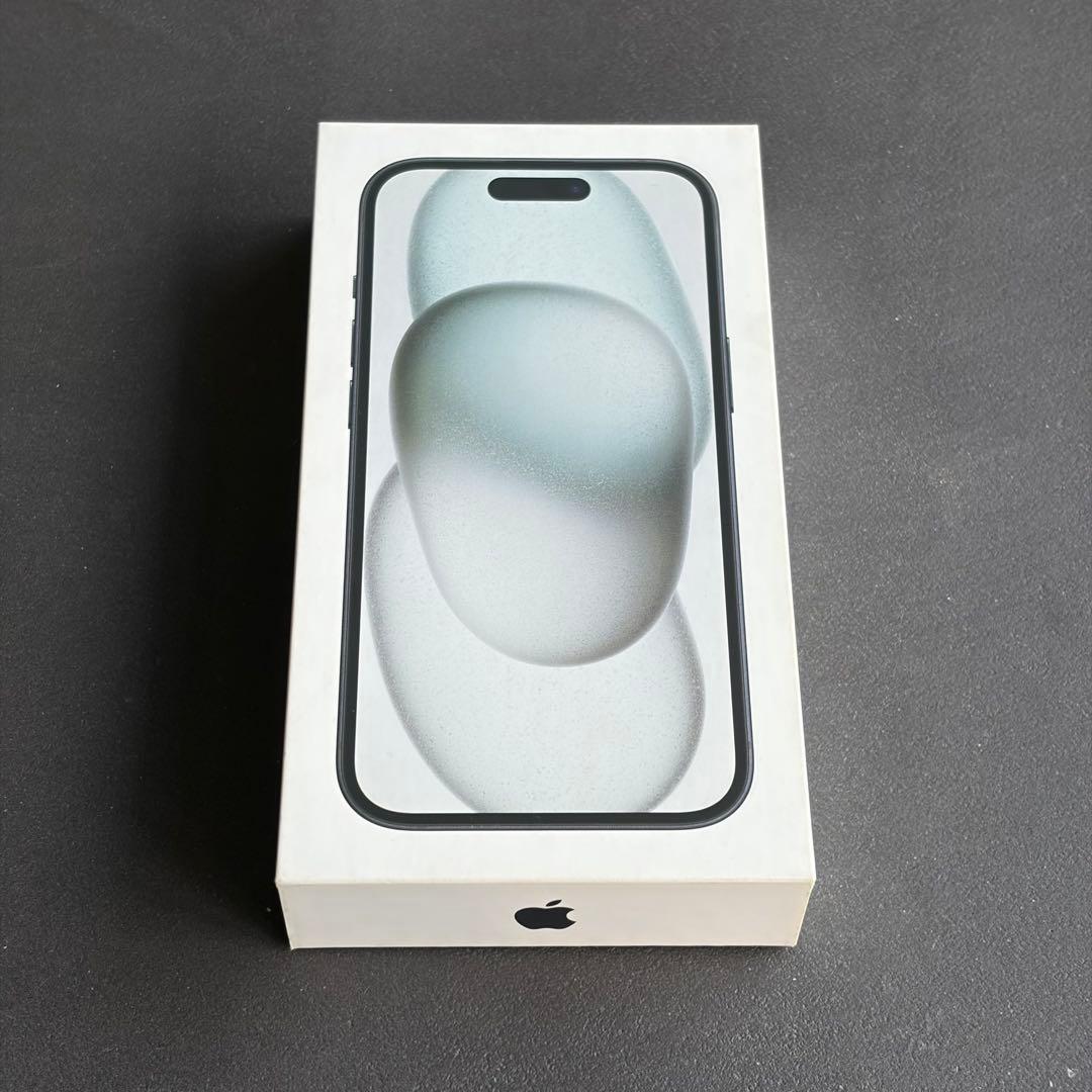 ★美品★ Apple iPhone 15 ブラック 256GB 本体 箱付き