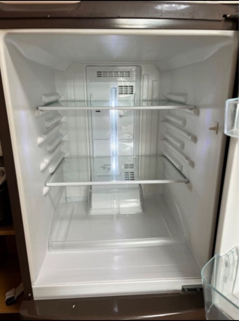 熊本　引き取り限定　冷蔵庫　　138L