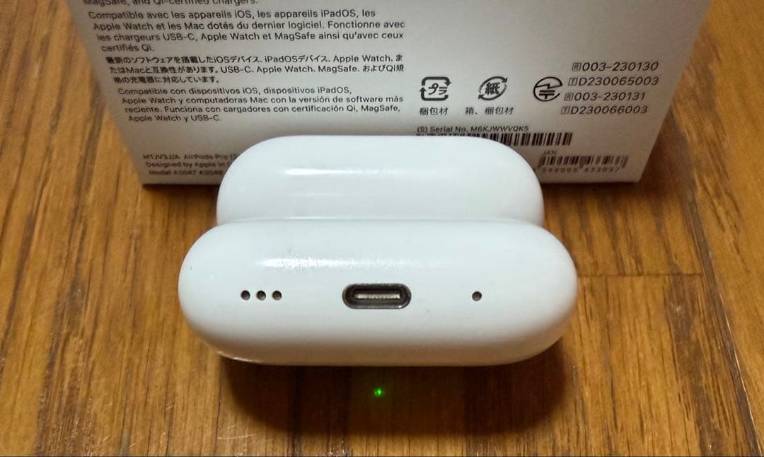 ね*ろ様 Apple AirPods Pro（第2世代） MTJV3J/A 本体