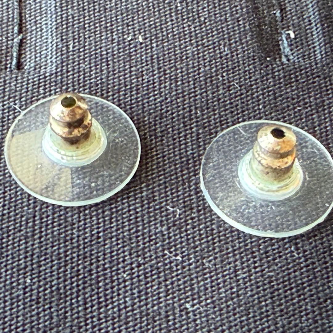 CHANEL シルバー ロゴデザイン ピアス