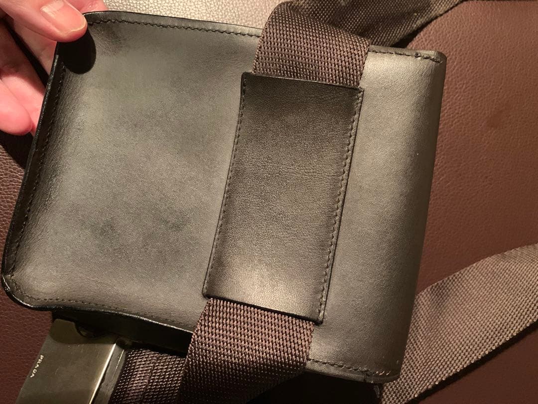 レア！プラダ　ウエストポーチ　ショルダーバック