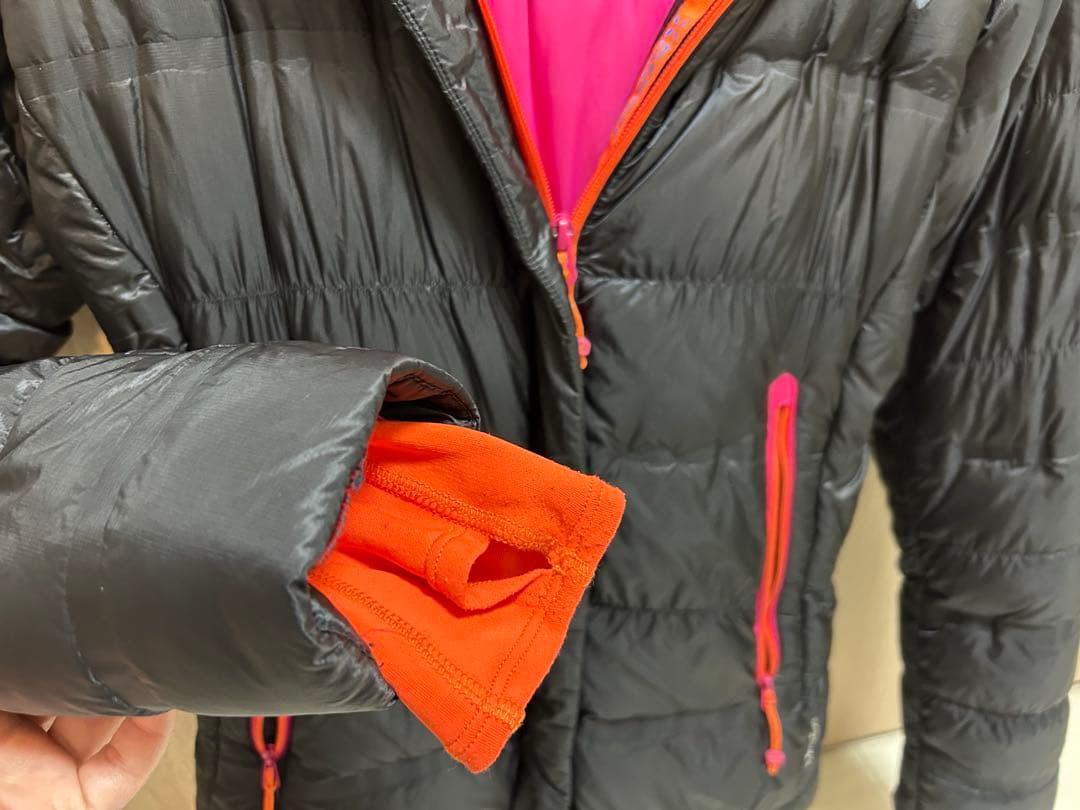 MAMMUT EIGETEXTREMEブラック ピンク ダウンジャケット