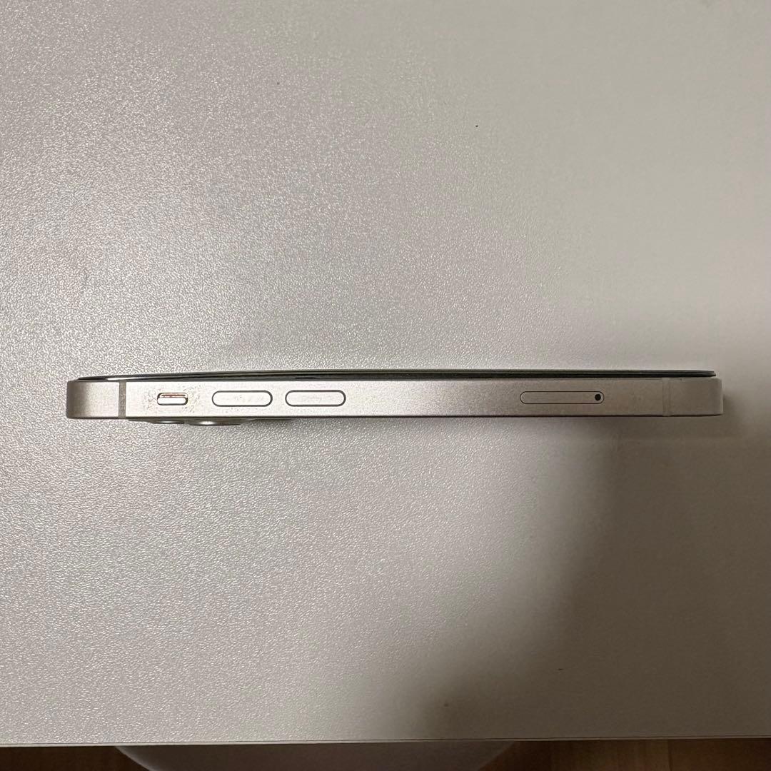 Apple iPhone 13 mini ホワイト 本体　ジャンク品