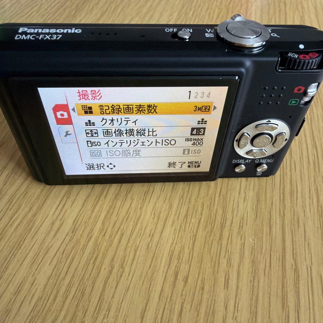Panasonic LUMIX DMC-FX37 10メガピクセル 専用充電器無