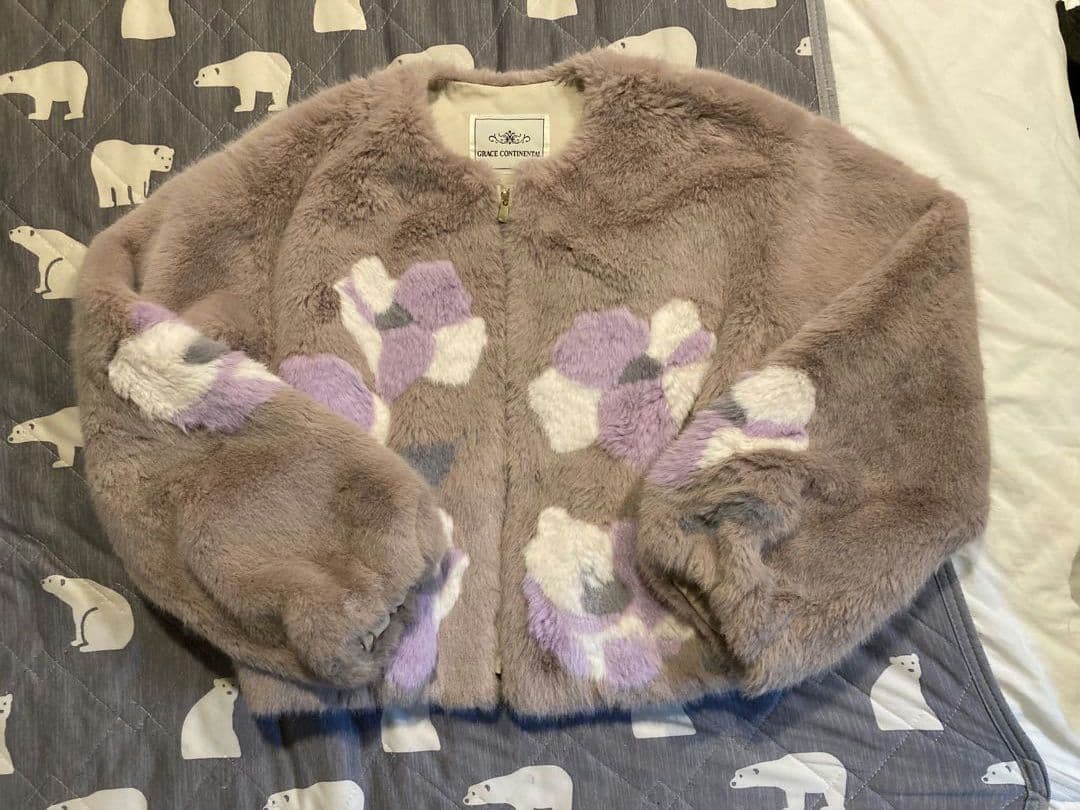 グレースコンチネンタル　ファージャケット